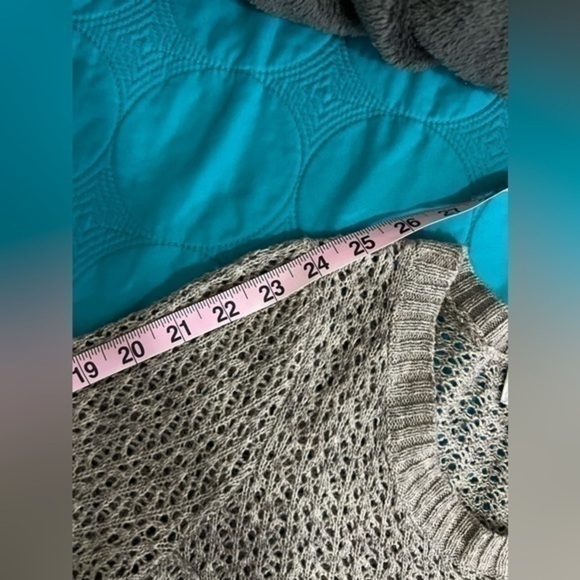 Lightweight Maternity sweater taupe size small - Picture 4 of 7